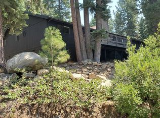 10230 Lariat Ct, Truckee, CA 96161