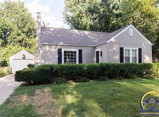 1220 SW Collins Ave, Topeka, KS 66604