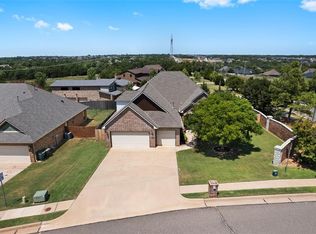 2833 Asheforde Pl, Edmond, OK 73034