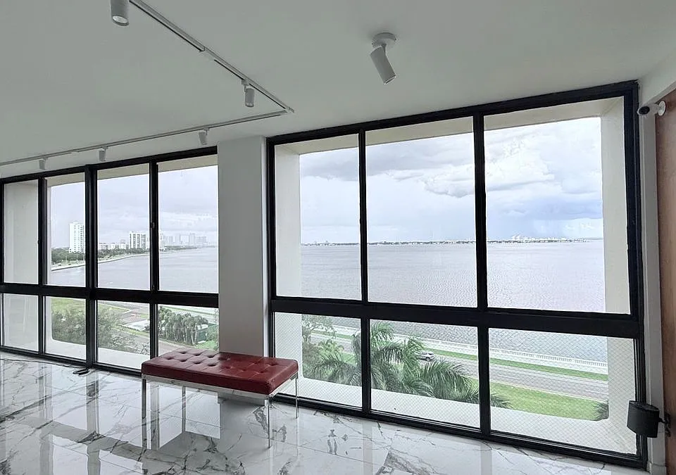 3301 Bayshore Blvd #905C