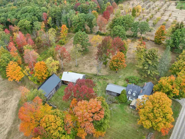 178 Sawyer Hill Road, Canaan, NH 03741