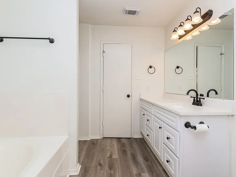 11410 Flying Geese Ln — Photo 11
