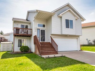 2749 Irving Ave, Iowa City, IA, 52246