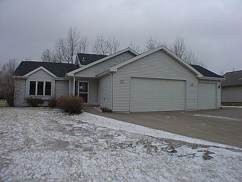 2nd image of 519 S 67th Ave W