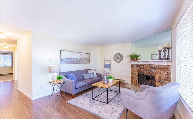 1st image of 12503 NE 117th Pl