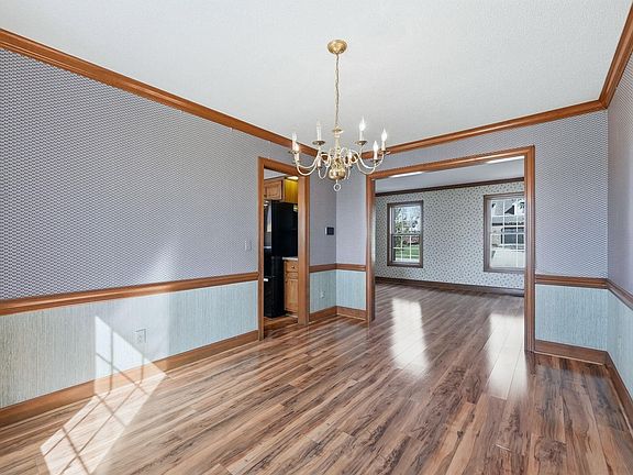 5th image of 6030 Spring Pond Rd