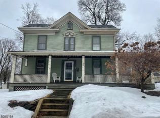 138 Broad St, Washington, NJ 07882