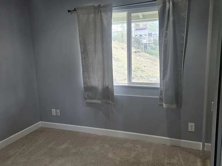 1720 E Palolo Ave — Photo 8