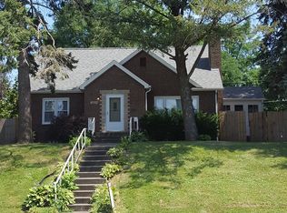 2227 N Gaines St, Davenport, IA