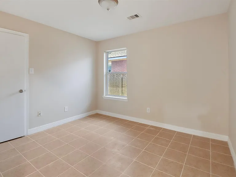 14926 Diamond Way — Photo 10