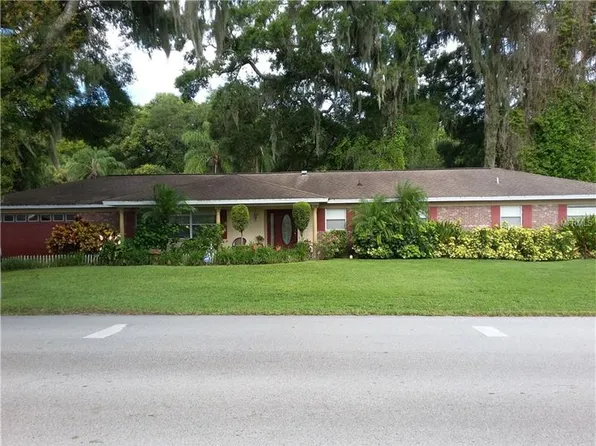 1034 Mount Carmel Rd, Brandon, FL 33511