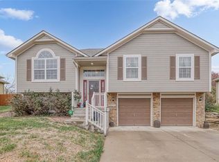 12212 E 54th Ter, Kansas City, MO 64133