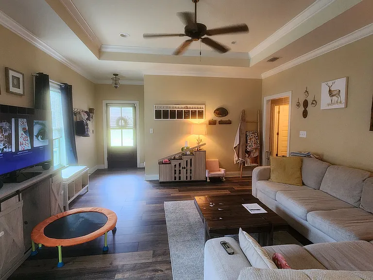 858 Linlen Ave — Photo 13