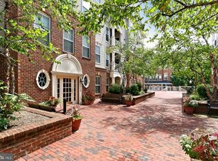 5116 Donovan Dr APT 107, Alexandria, VA 22304