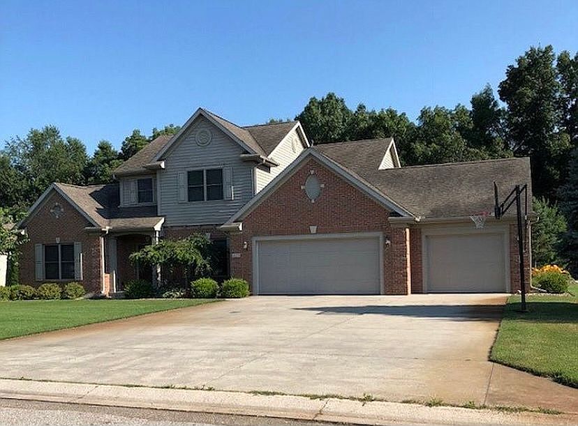 1st image of 16170 Easton Ct