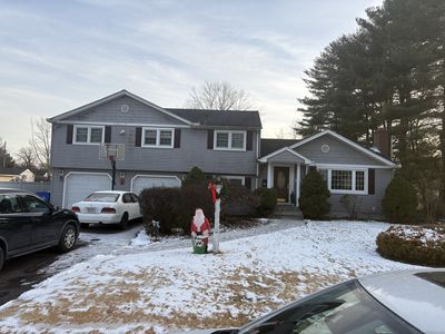 11 Hickory Hill Ln, Newington, CT, 06111