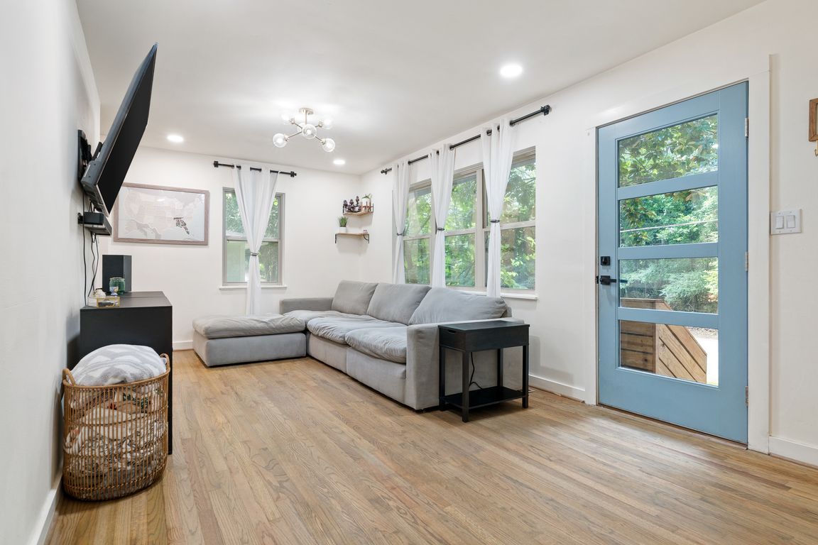 next background image