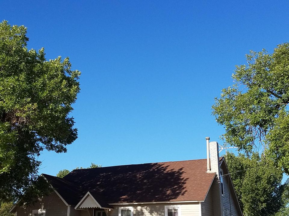 1st image of 2451 Cherry Ave