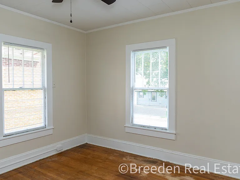 427 N Green St — Photo 9
