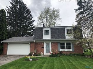 5941 Rockdale Ln, Sylvania, OH 43560