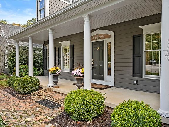 2nd image of 2527 Brassington Way