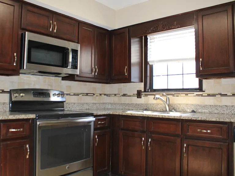 4104 Spencer St — Photo 14