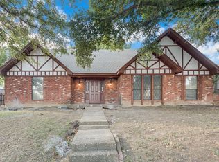 1005 Canadian Cir, Grand Prairie, TX 75050