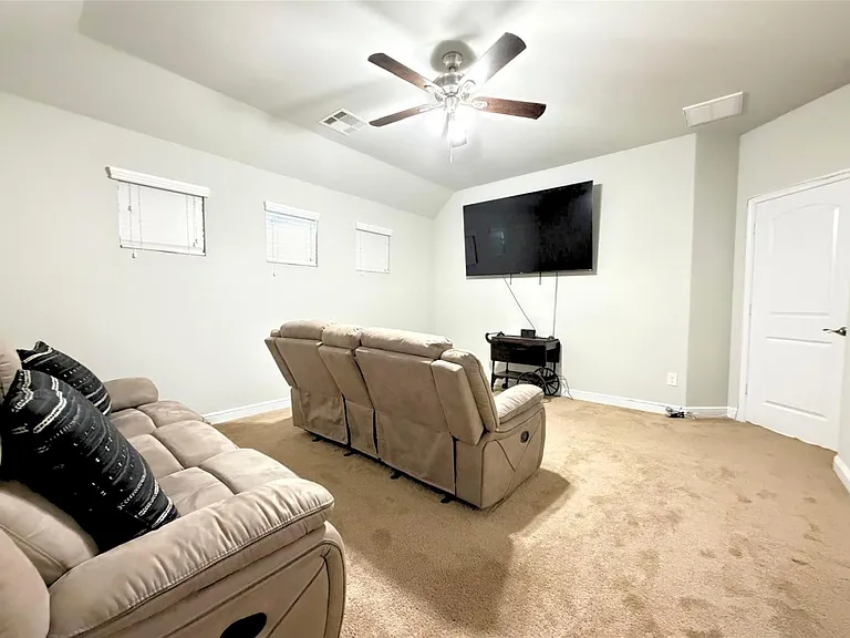 244 Upland Dr — Photo 23