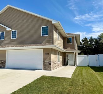 2608 Market Ln, Hastings, NE, 68901