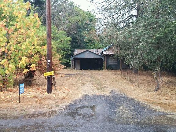 4th image of 23300 NW Bravo Ave