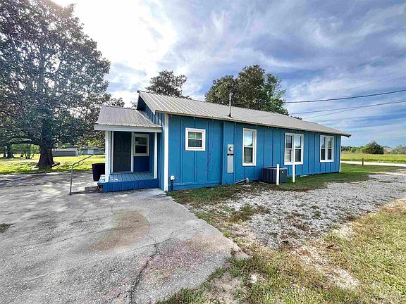5th image of 102 W Avenue A