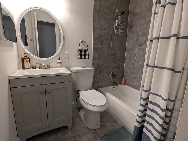 4938 Schuyler Dr — Photo 14