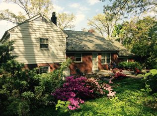 7011 Adelphi Rd, University, MD 20782