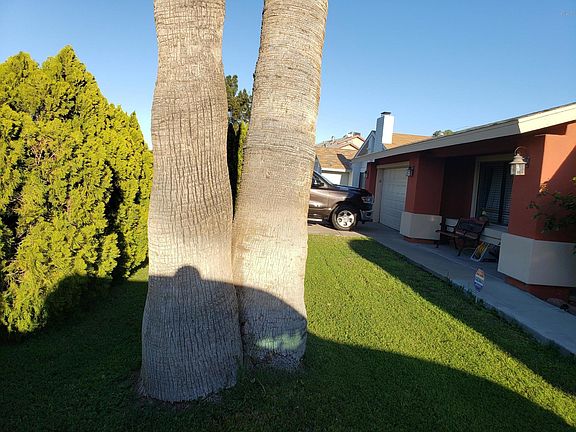 3rd image of 7843 W Mariposa Dr