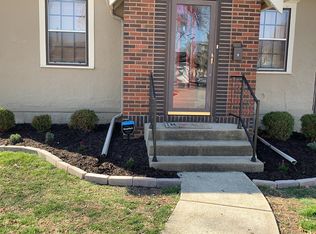 12820 Grandview Rd, Grandview, MO 64030