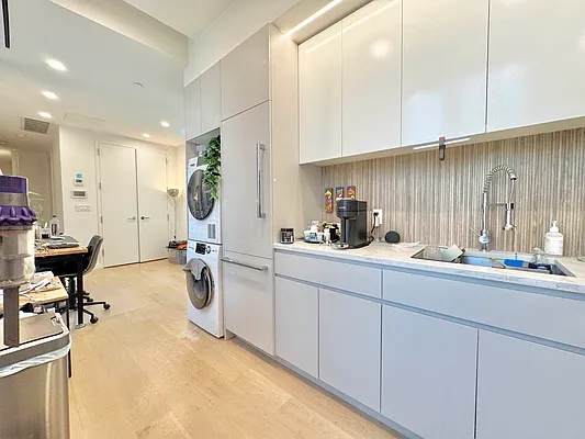 Rented by Doorway NYC, LLC | media 6