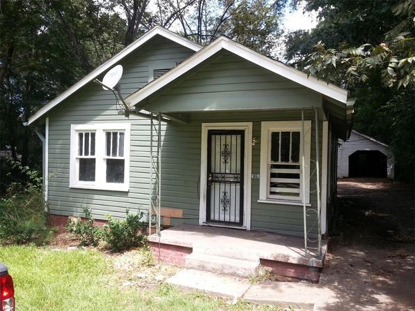 428 Woody Dr