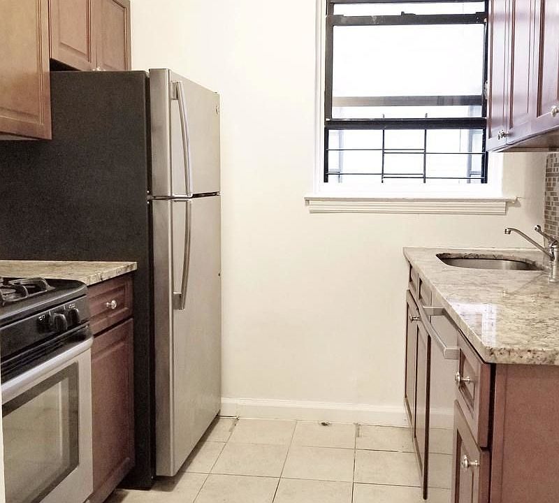 1st image of 2419 7th Ave APT 3C