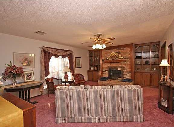 2nd image of 701 Coyote Ct