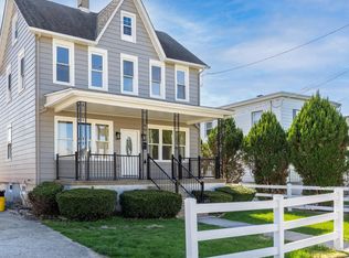 34 Spruce Ave, Maple Shade, NJ 08052