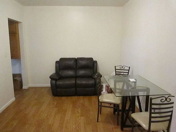 3rd image of 95 S 10th St #B10