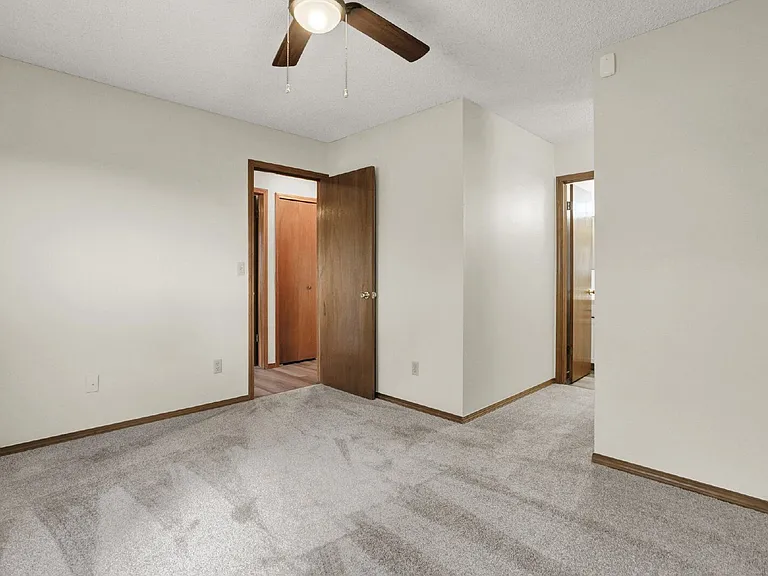 6376 Chantilly Pl — Photo 13