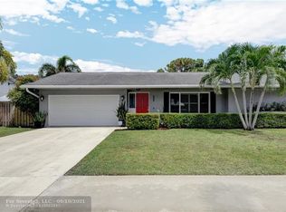 2417 SW 12th Ct, Deerfield Beach, FL 33442