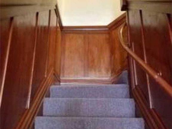 4th image of 1-1607 Clement St #1