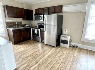 26 Church St, Oakland, ME 04963