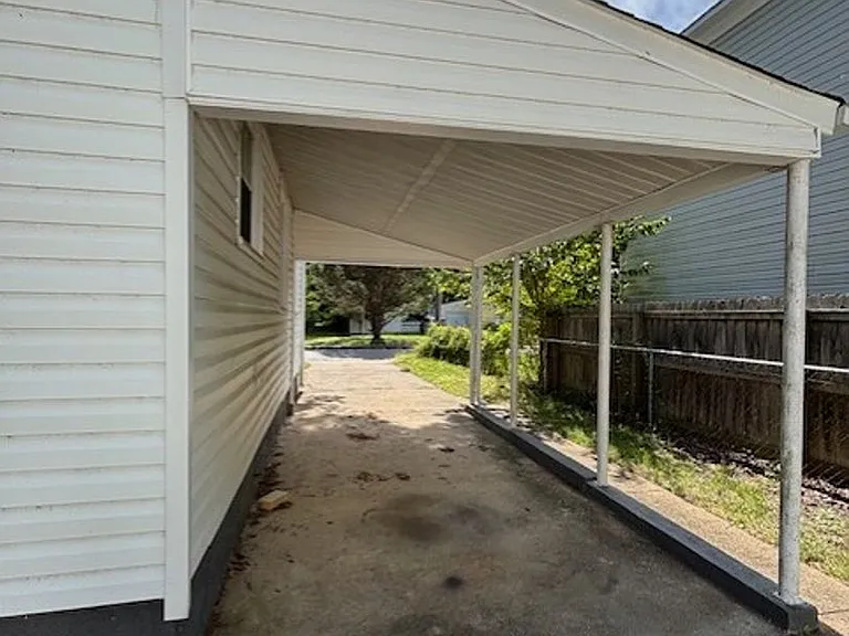 500 Lenox Ave — Photo 27