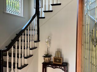 127 Linden St #1-2, Wellesley, MA 02482
