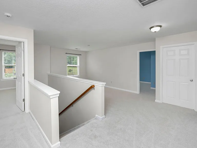 201 Hammock Dr — Photo 23