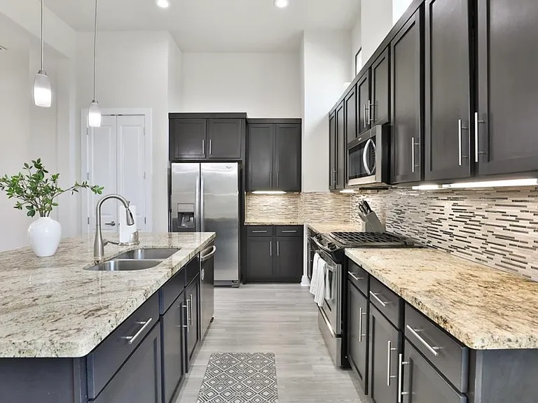 4104 Marina St — Photo 17