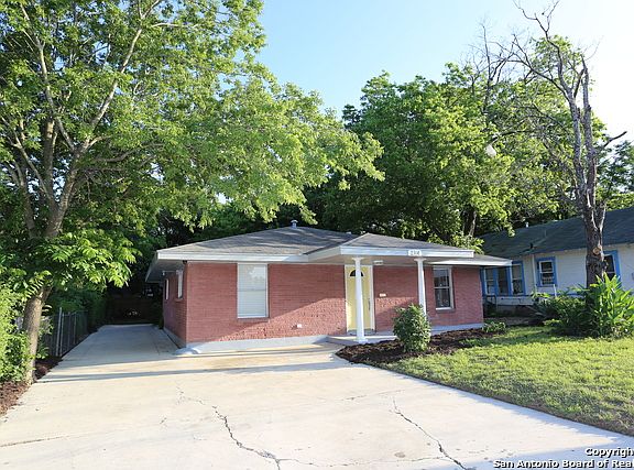 3rd image of 2314 E Houston St
